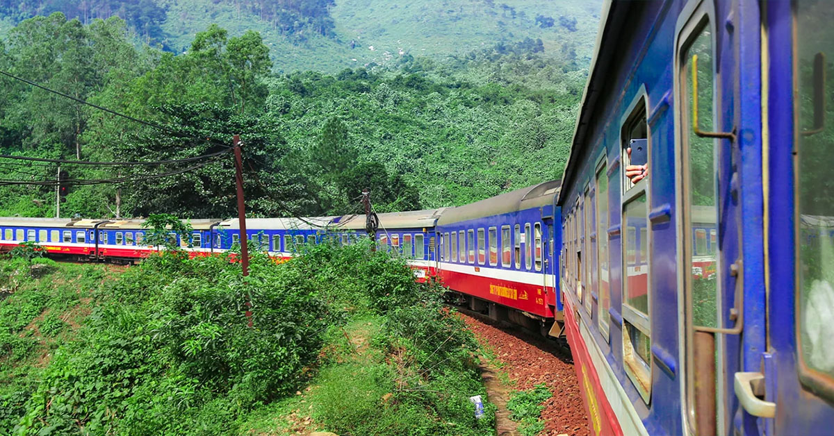 King Express train Hanoi to Sapa | A21 Tours