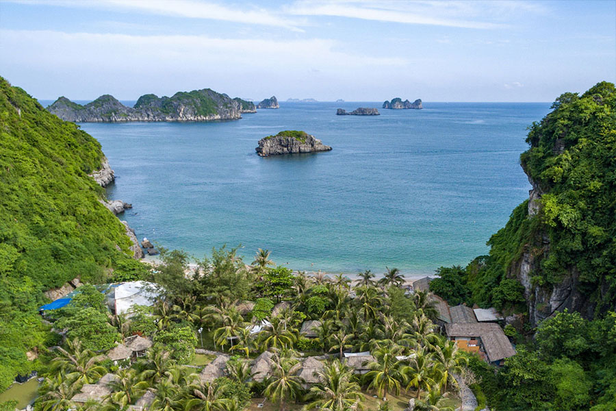 The natural beauty of Cat Ba Island