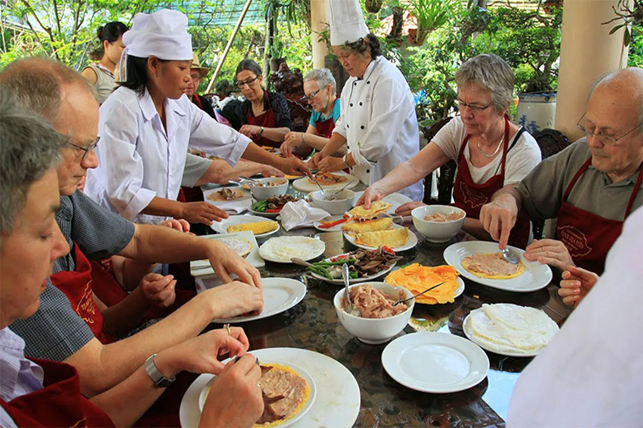 Hanoi cooking class tour