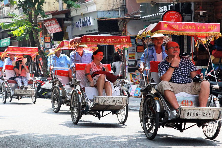 Hanoi city tour cyclo in Hanoi